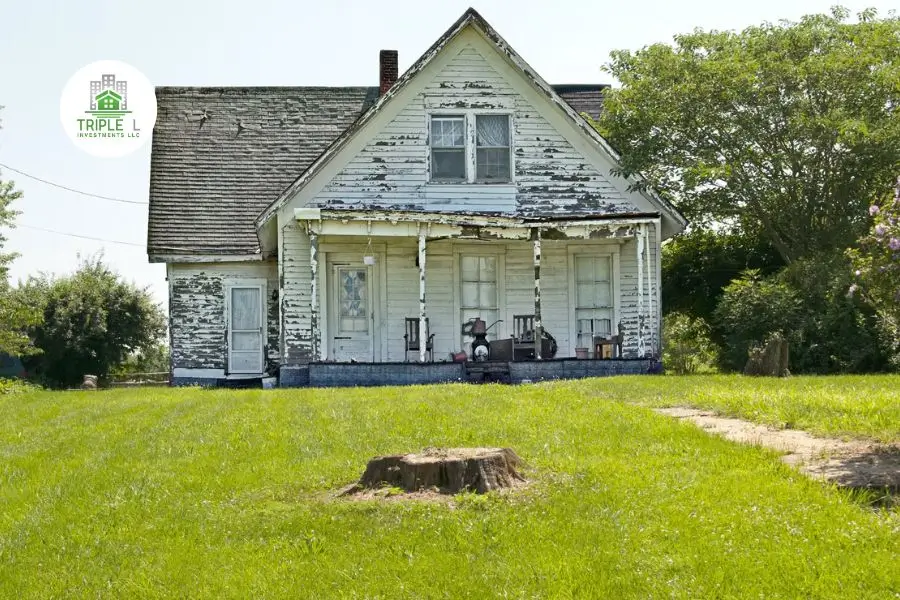 We Buy Upper Fixer Houses